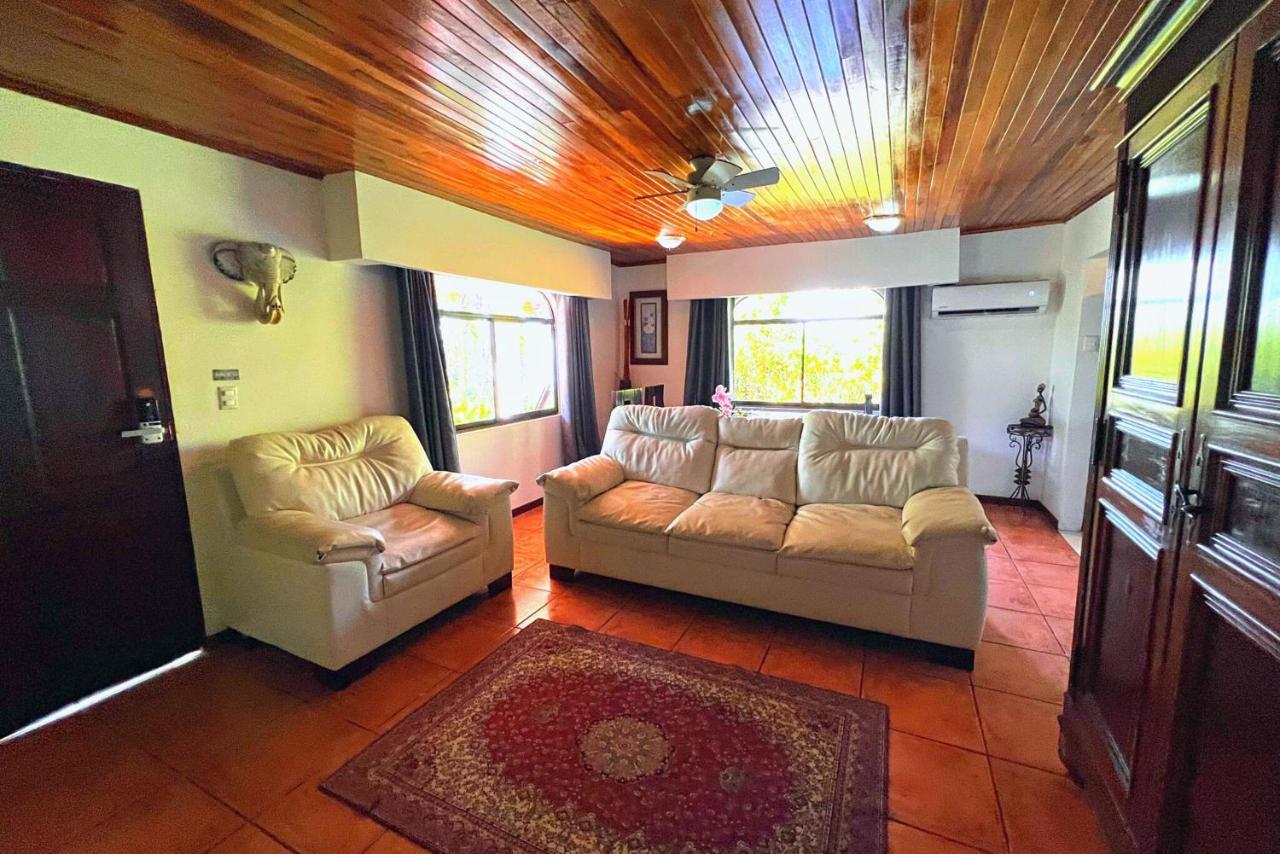 Casa Valentina - Ocean, Nature, Relax, Central Quepos Dış mekan fotoğraf